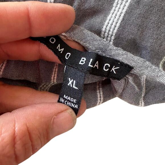 Womens Top Size XL Grey Tank Ruffle Detail Striped Office Siren Business Casual - Picture 7 of 8